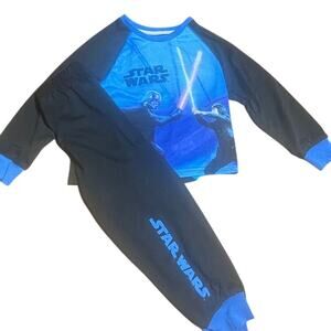 Star Wars Lightsabers pajamas for kids size 4-5 NWT